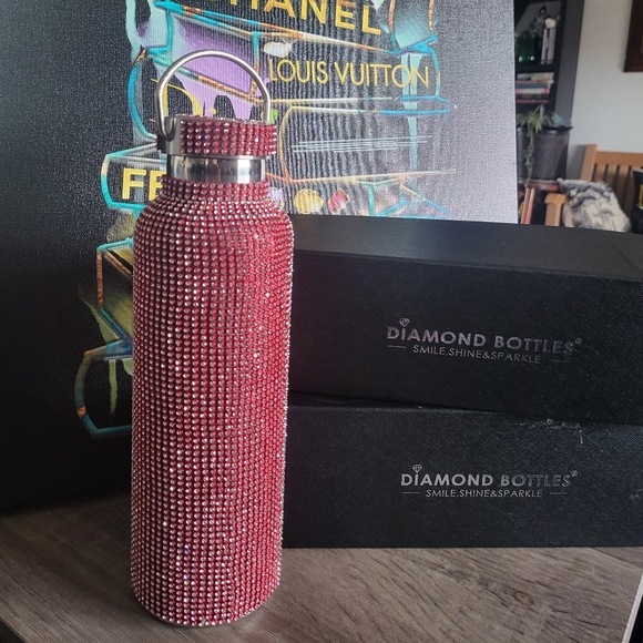 Diamond Bottles Red Sparkle Water Bottle